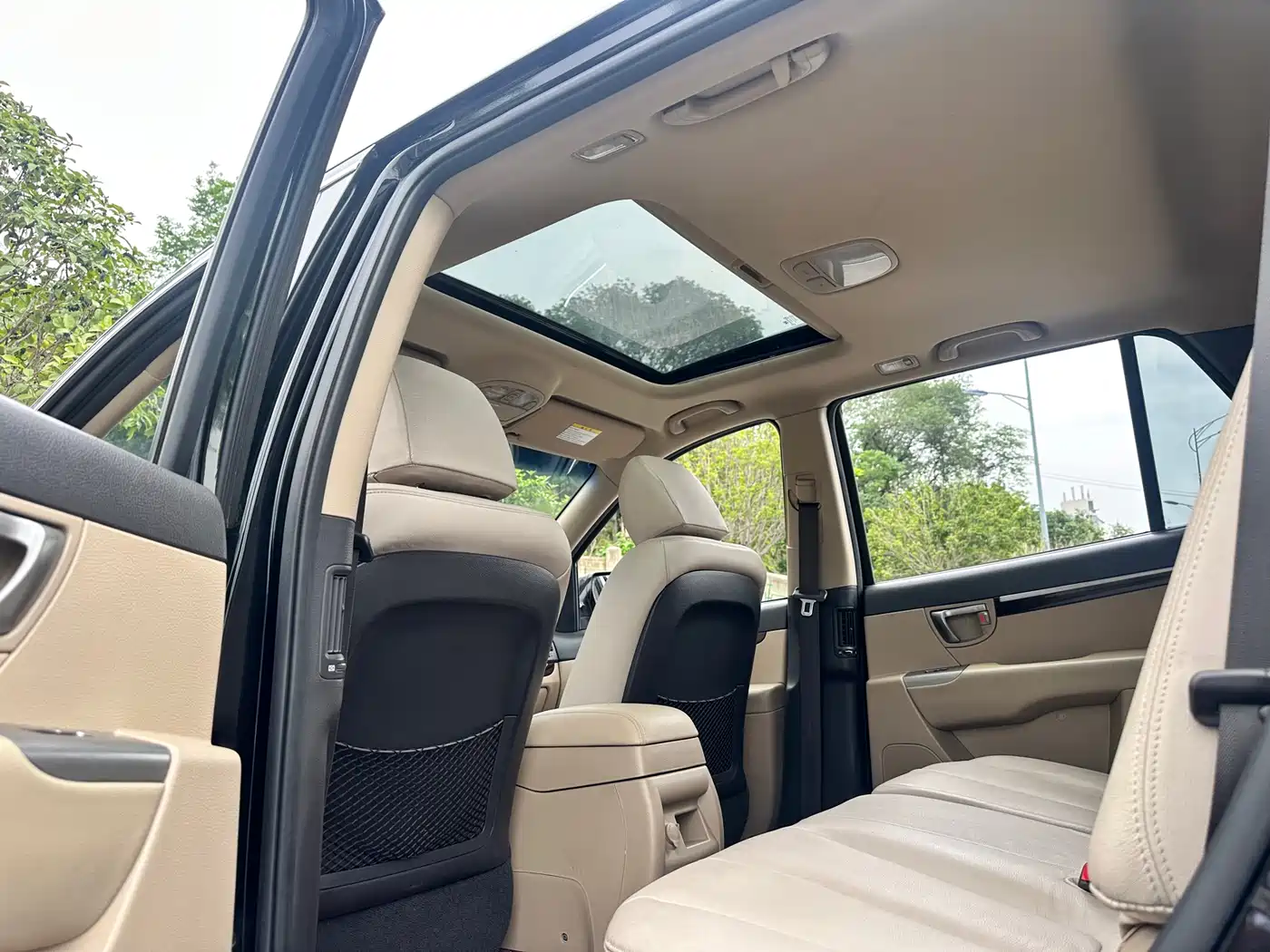 Hyundai Santa Fe Classic 2010 2.4 Comfort Edition 7-Seater 4WD фото 31
