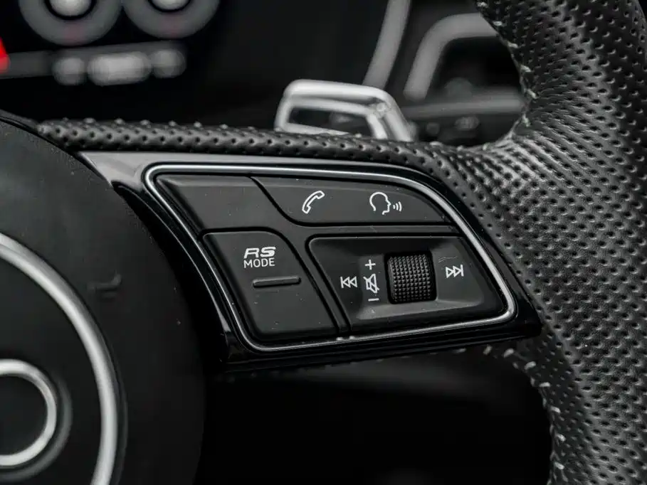 صورة 10 - Audi RS 5
