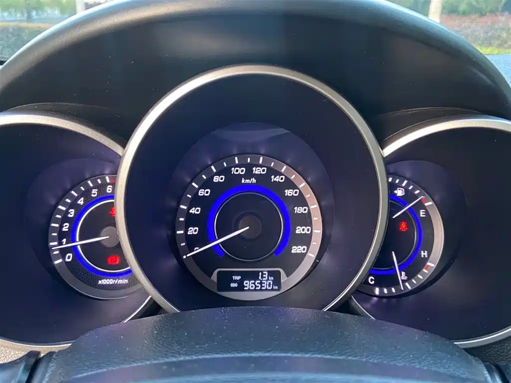 Changan Eado 2015 2015 1.6L Manual Luxury China V