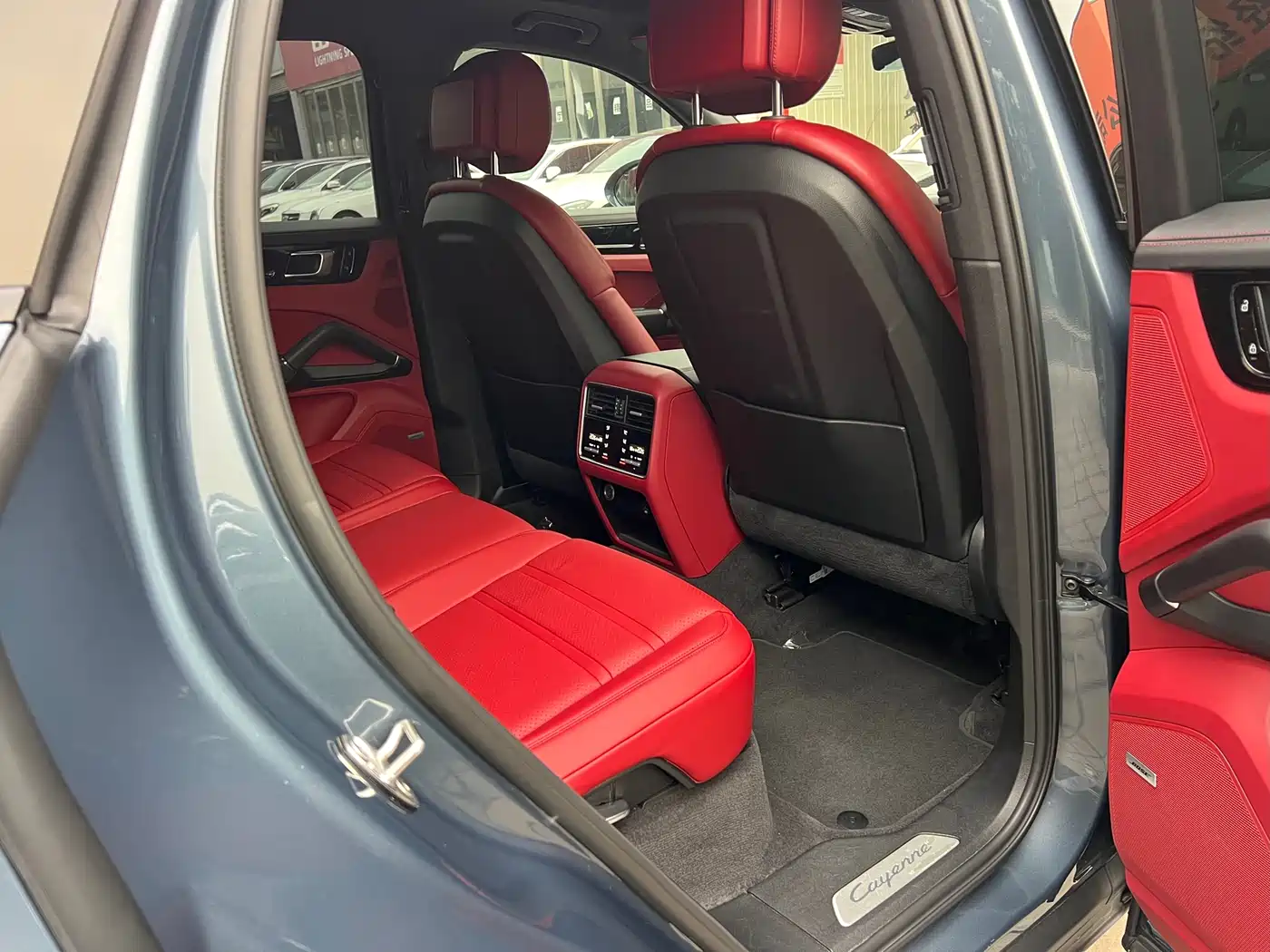 Porsche Cayenne 2019 Cayenne 3.0T фото 16