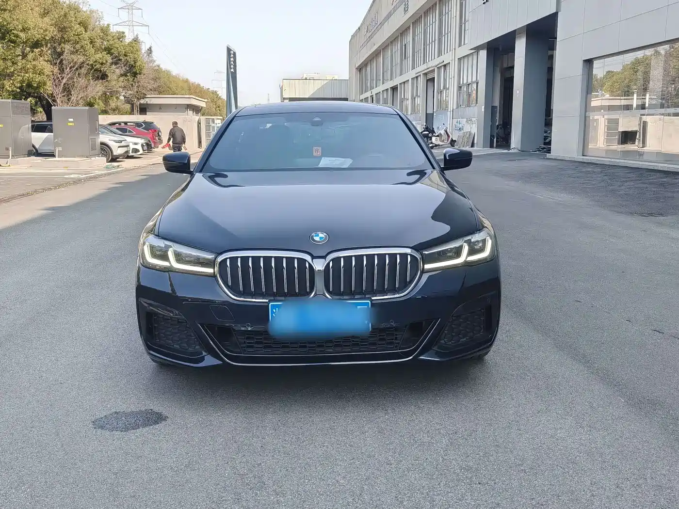BMW 5 Series 2021 525Li M Sport Package фото 2