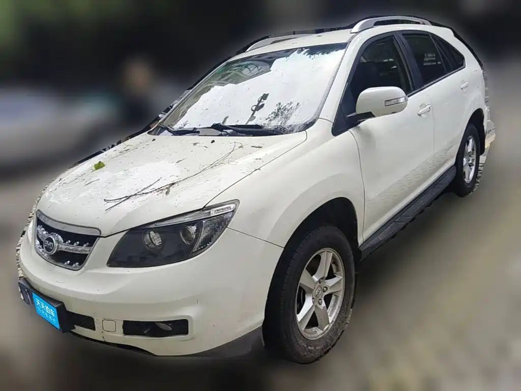2015 BYD S6