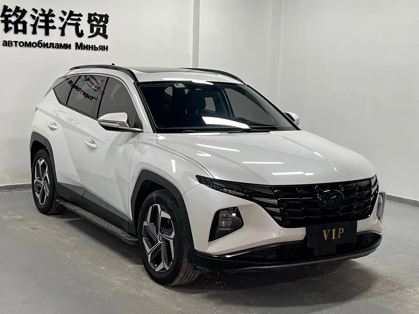 Hyundai Tucson 2023 Tucson L 1.5T Automatic 2WD LUX Premium Edition фото 3