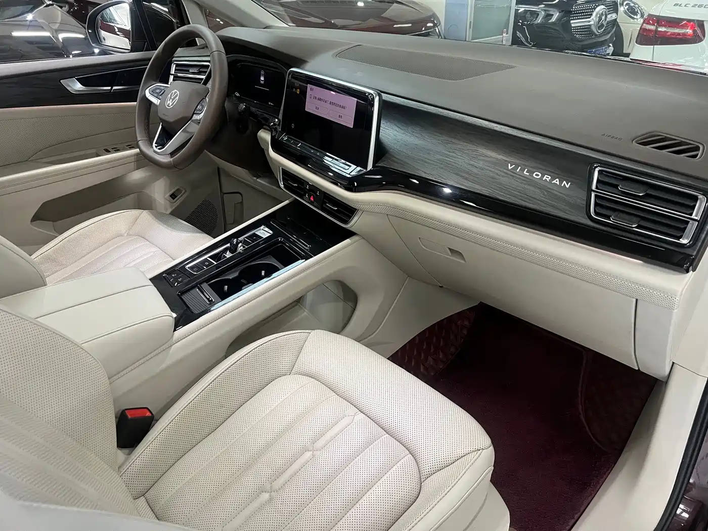 Volkswagen Viloran 2022 330TSI Luxury Edition фото 18