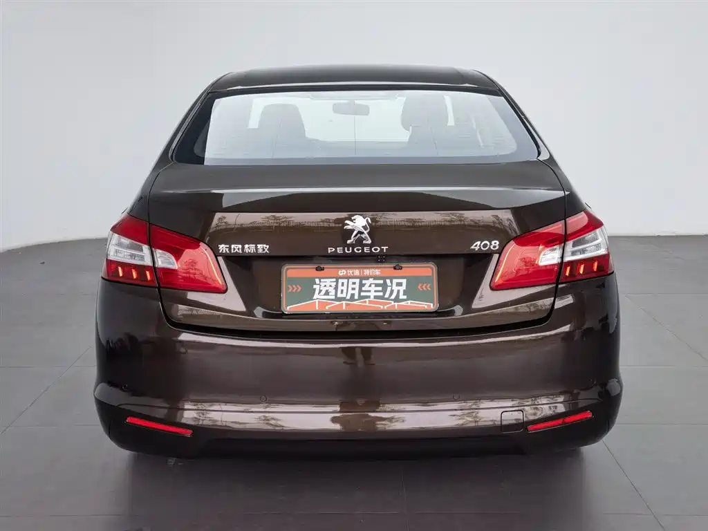 Peugeot 408 2014 1.8L Automatic Luxury Edition фото 4