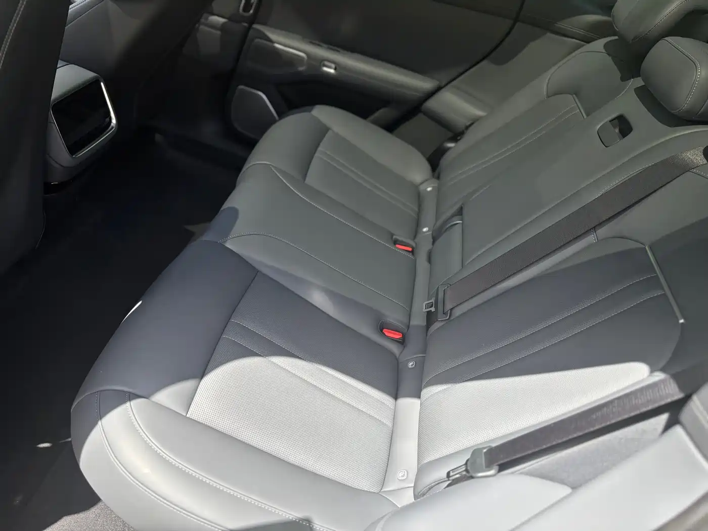 Xiaomi Auto Xiaomi YU7 2025 Extended Range AWD Pro фото 15