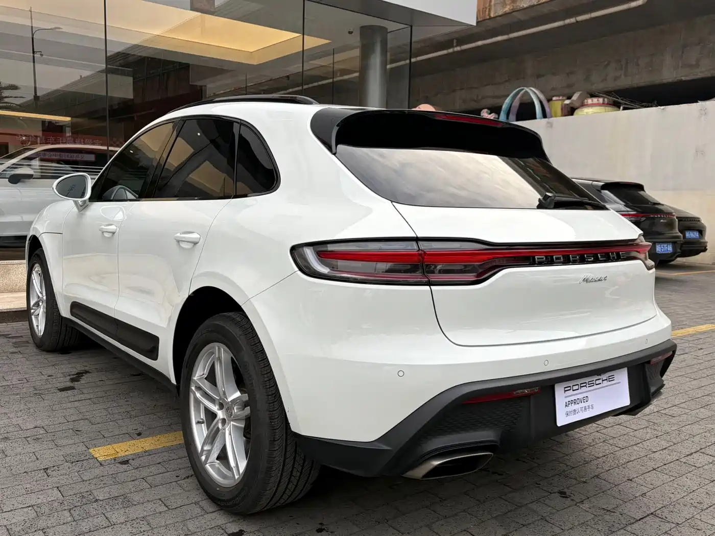 Porsche Macan 2023 Macan 2.0T фото 6