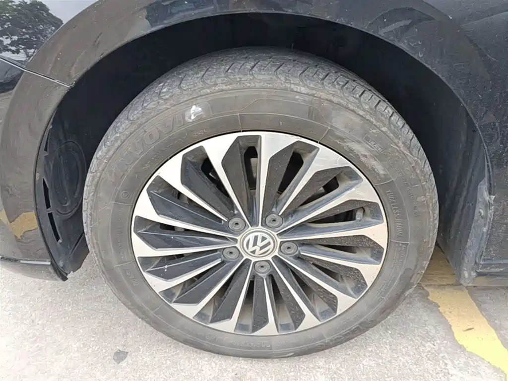 Volkswagen VW Lavida EV 2019 Premium Edition фото 25