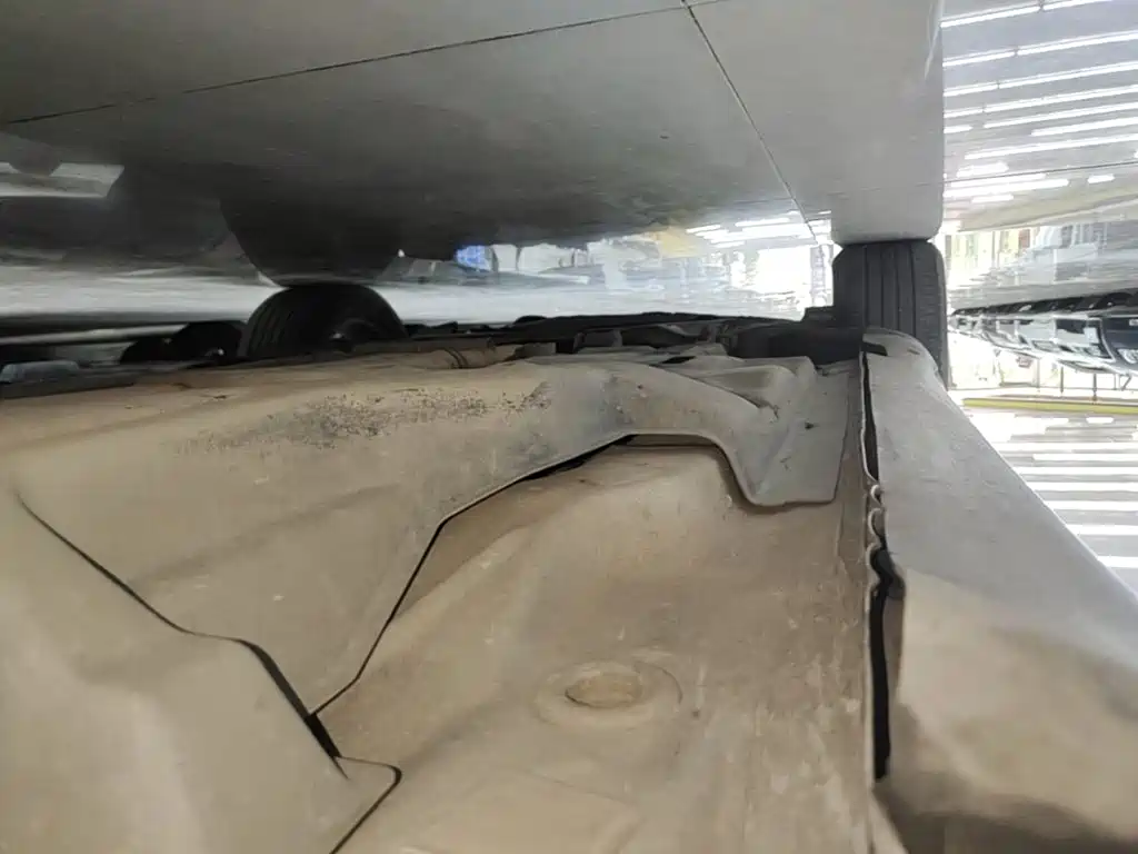Фото 22 - Jeep Cherokee