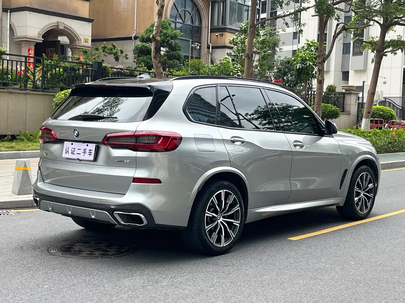 BMW X5 (Import) 2019 xDrive40i M Sport Package фото 4