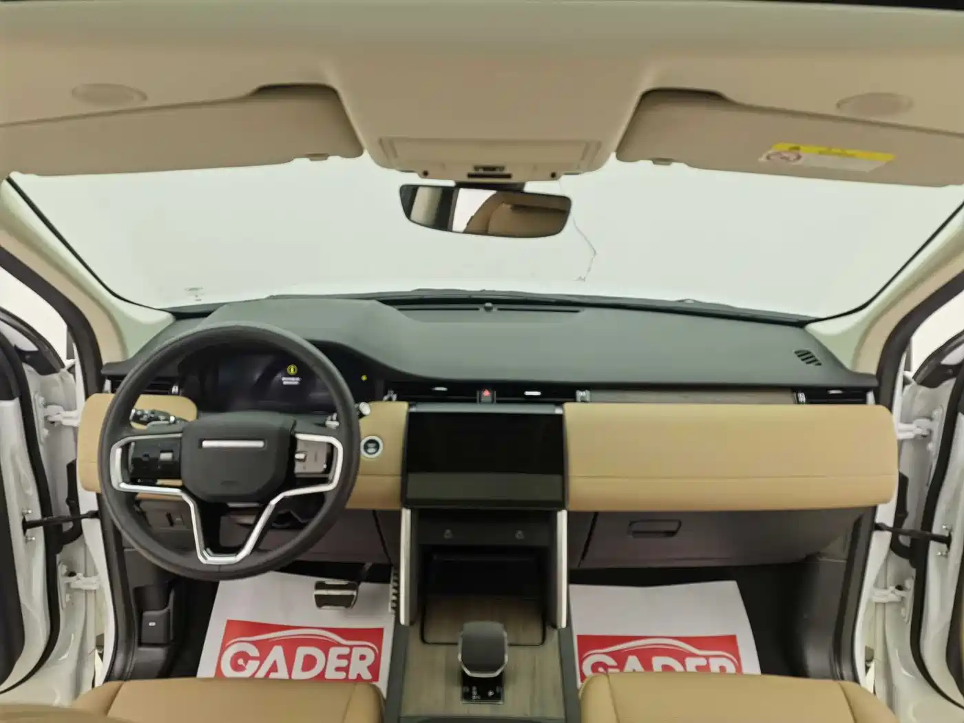 LAND ROVER DISCOVER SPORTS