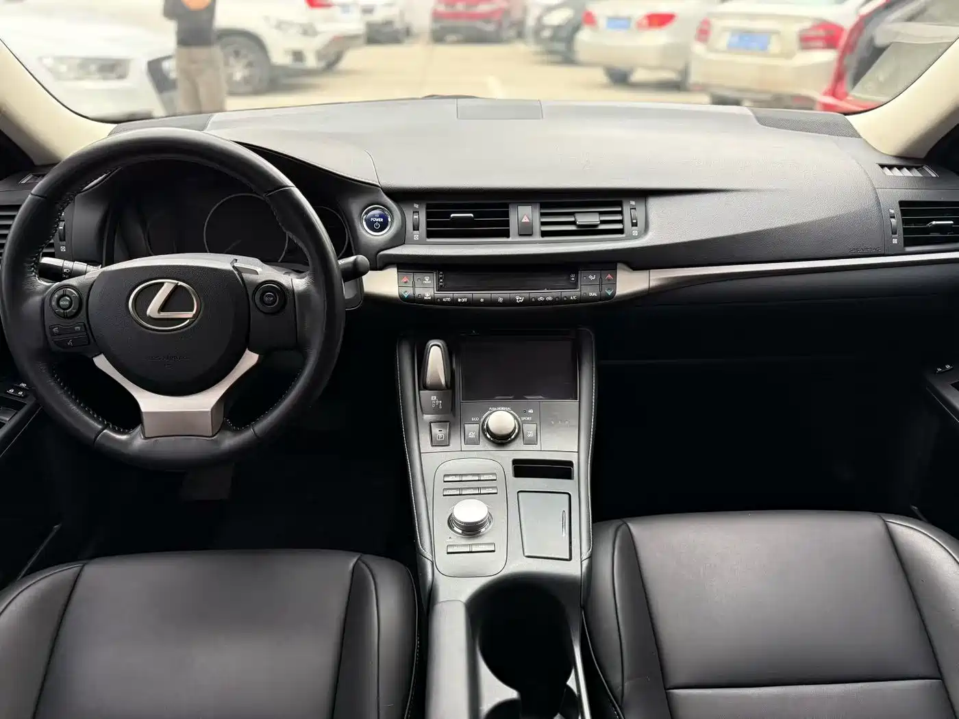Lexus CT 2014 CT200h Elite Monochrome фото 5