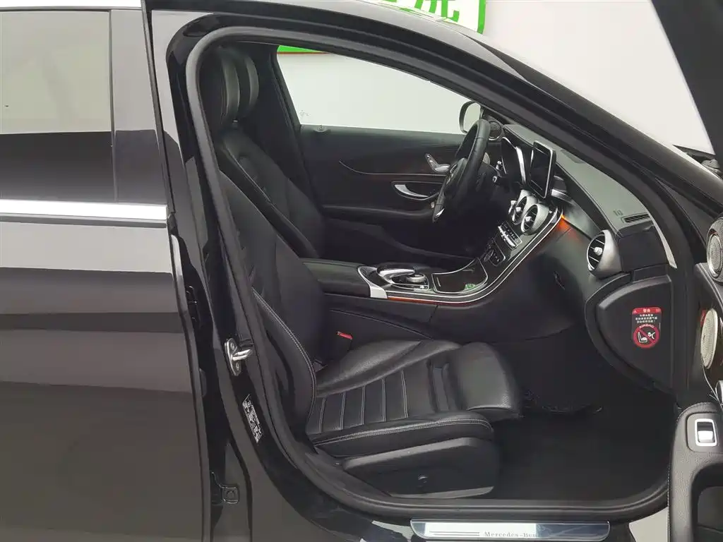 Mercedes-Benz C-Class 2016 C 180 L фото 23