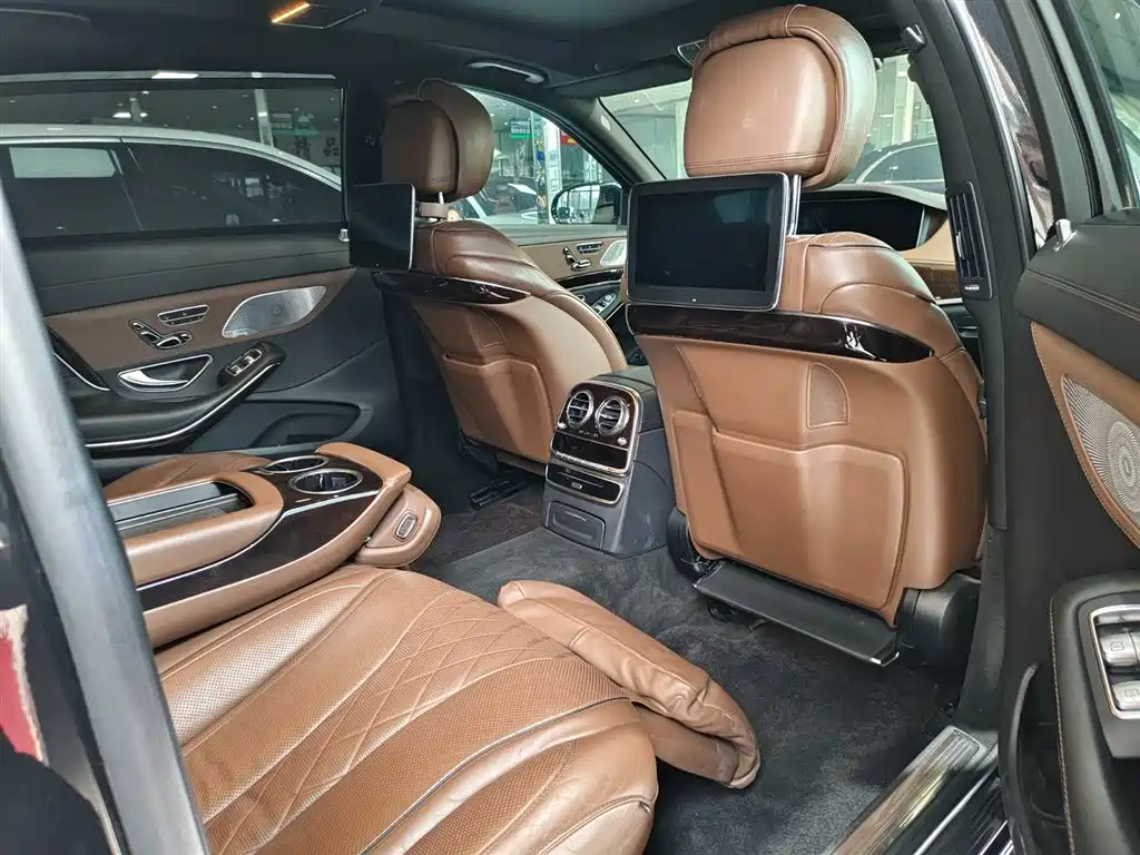Mercedes-Benz Maybach S-Class 2018 S 450 4MATIC фото 13