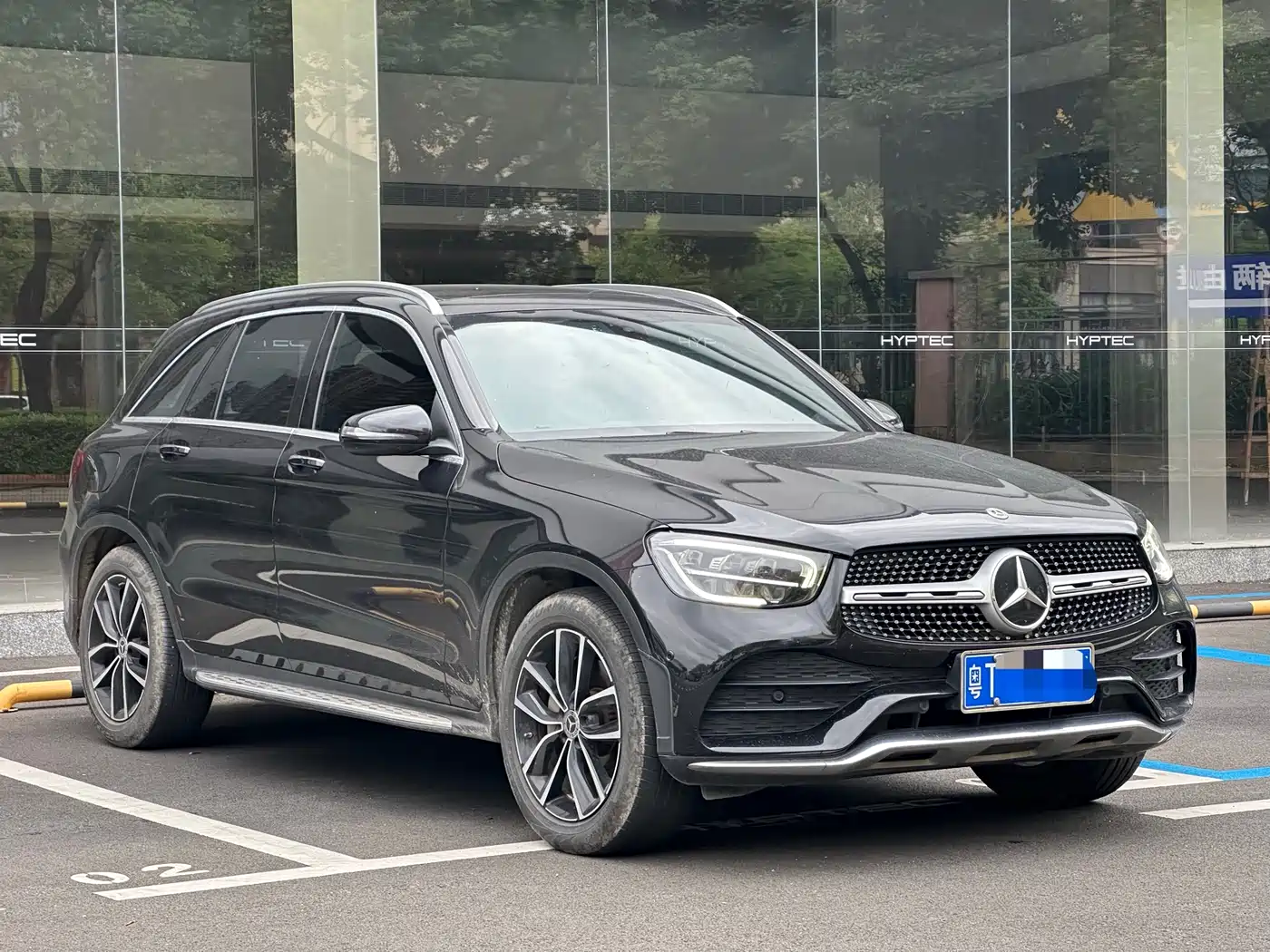 Mercedes-Benz GLC 2022 Facelift GLC 260 L 4MATIC Luxury Model фото 3
