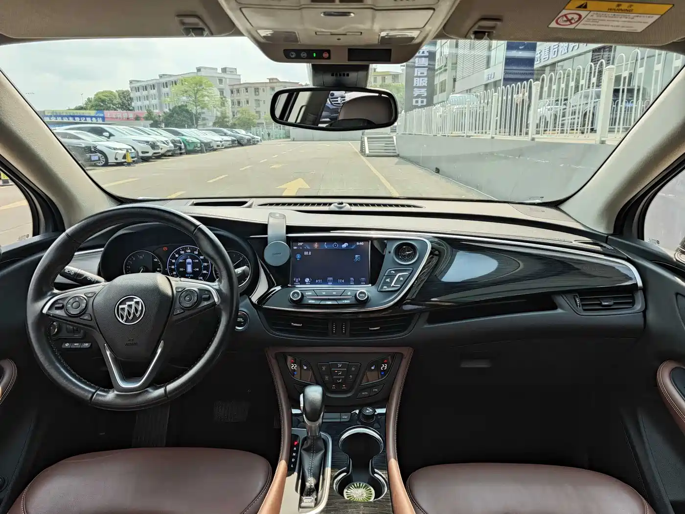 Buick Envision Plus 2018 28T 4WD Luxury фото 8