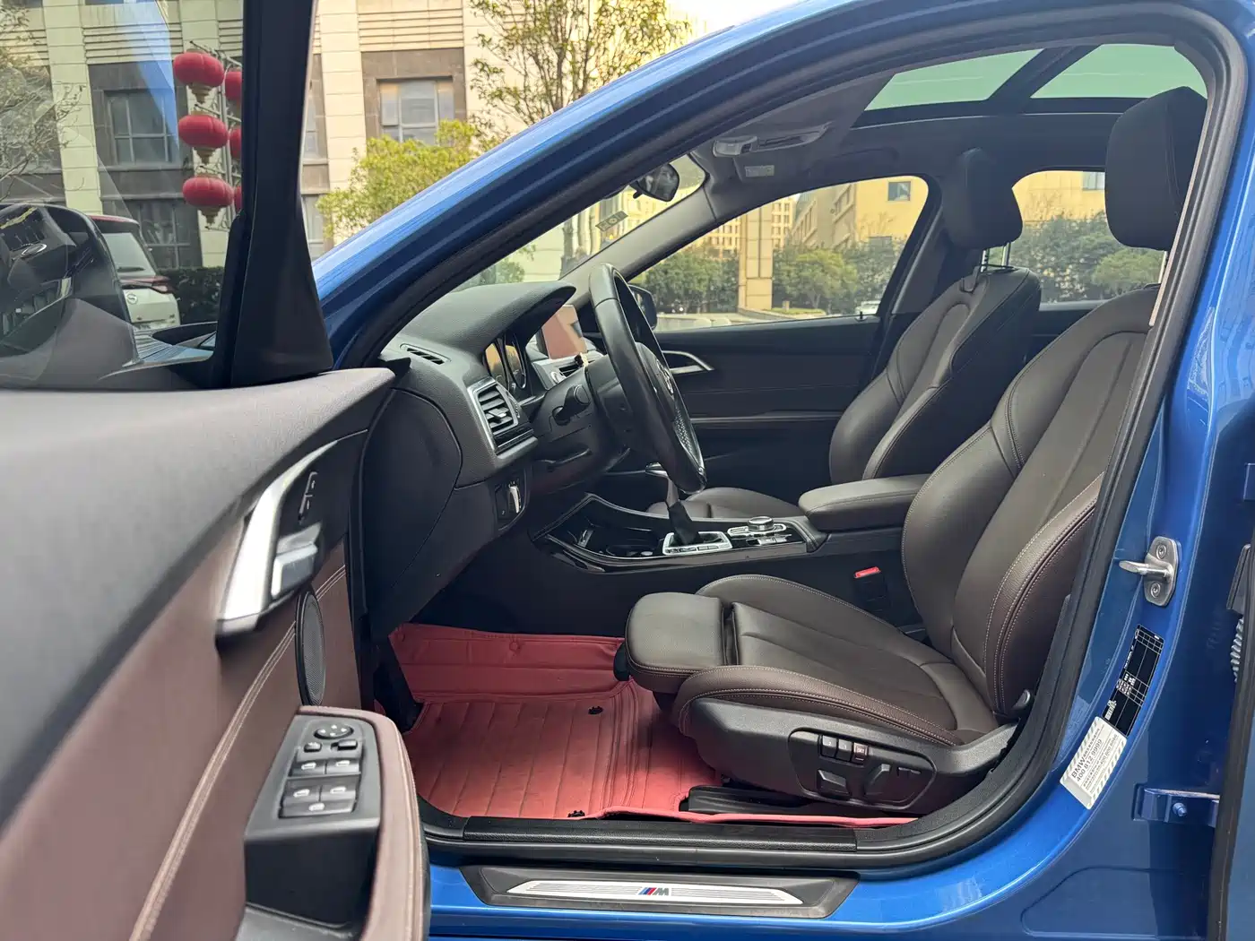 BMW 1 Series 2019 118i M Sport Package фото 12