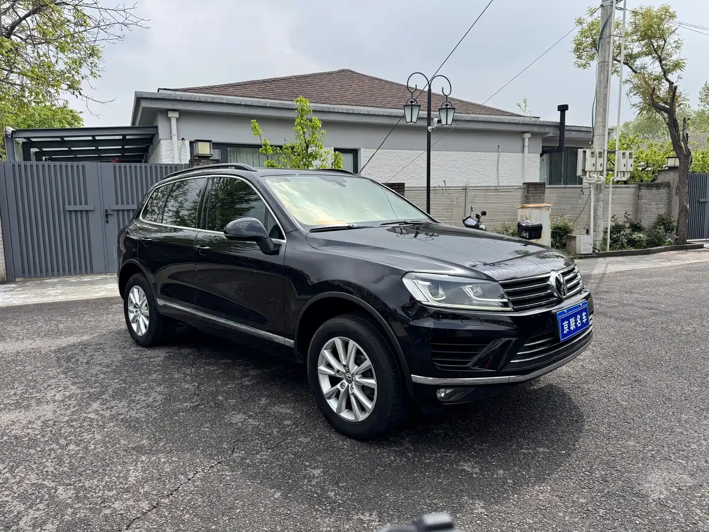 Volkswagen Touareg 2017 3.0TSI Explorer Edition фото 3
