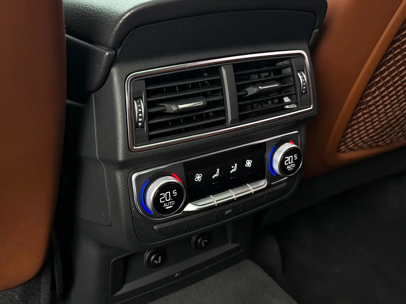Photo 30 - Audi Q7