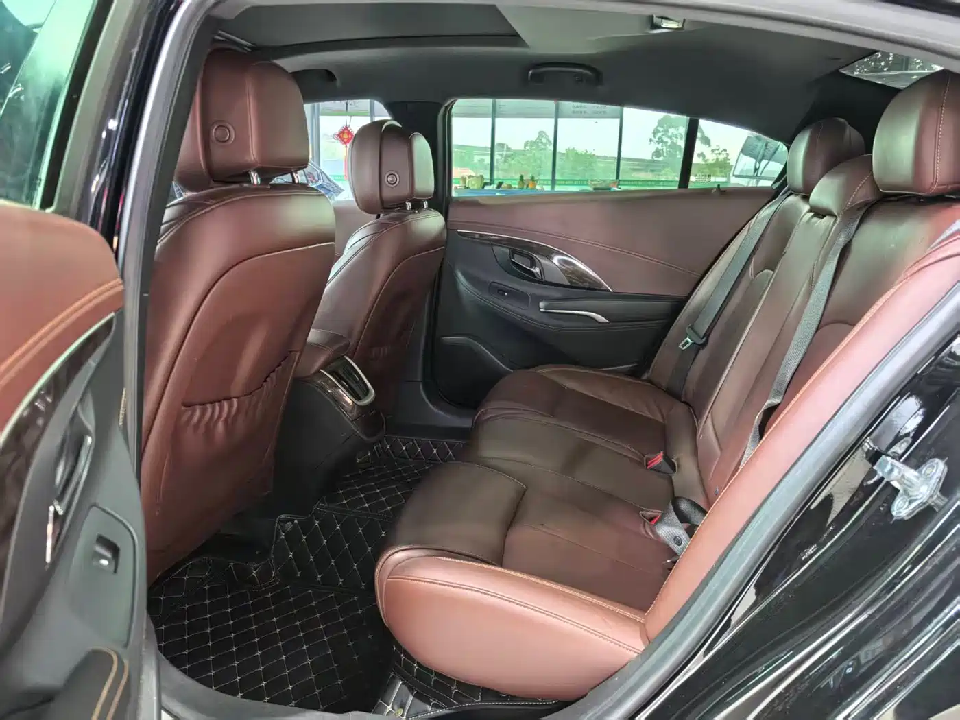 Фото 9 - Buick LaCrosse
