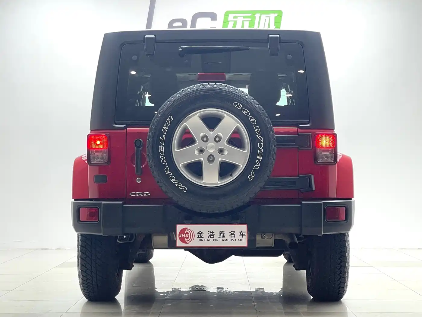 Photo 20 - Jeep Wrangler