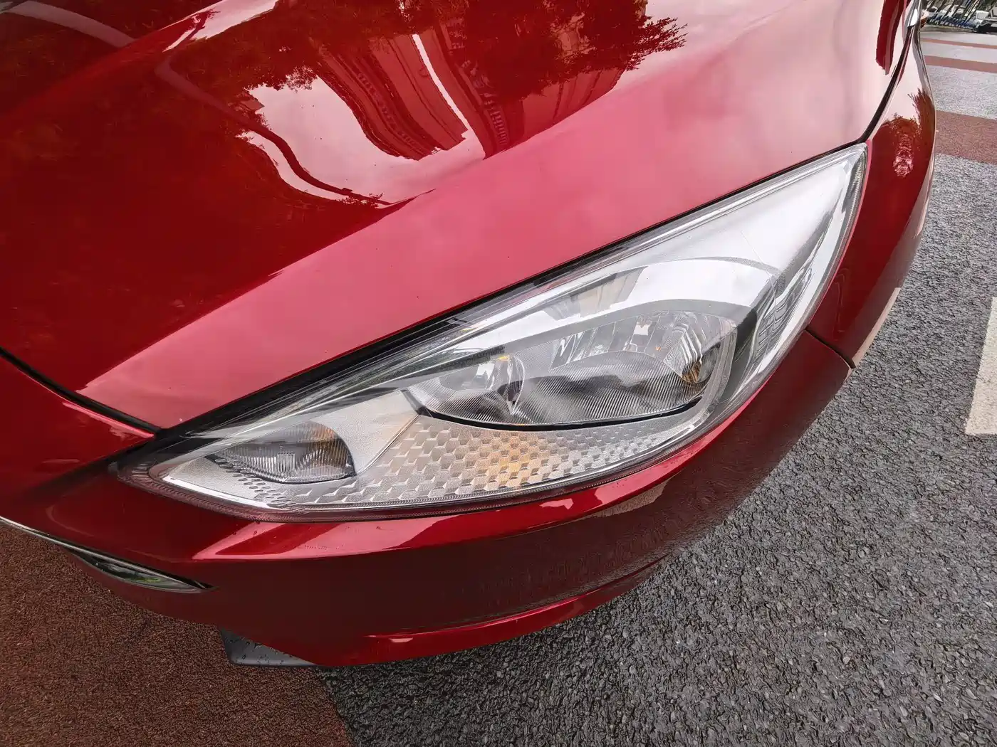 FORD FOX
