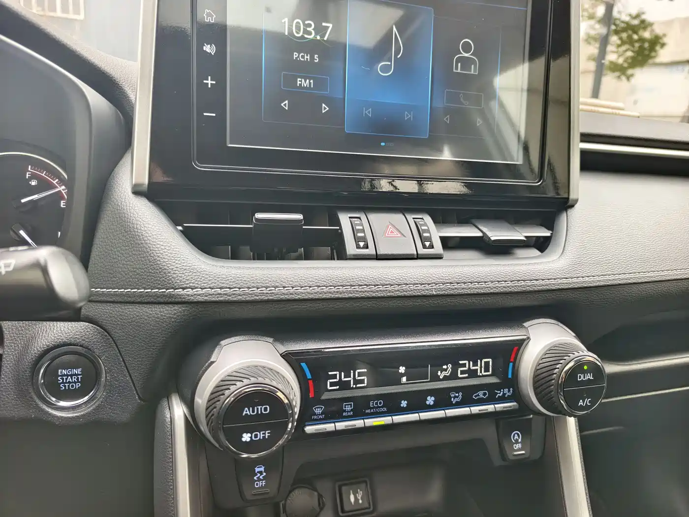 Toyota RAV4 Rongfang 2020 2.0L CVT 2WD Trend Edition фото 21
