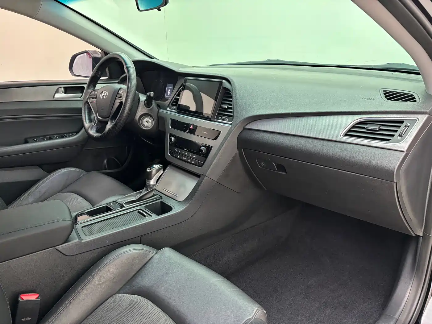 Hyundai Sonata 2017 2.0L GLS Smart фото 11