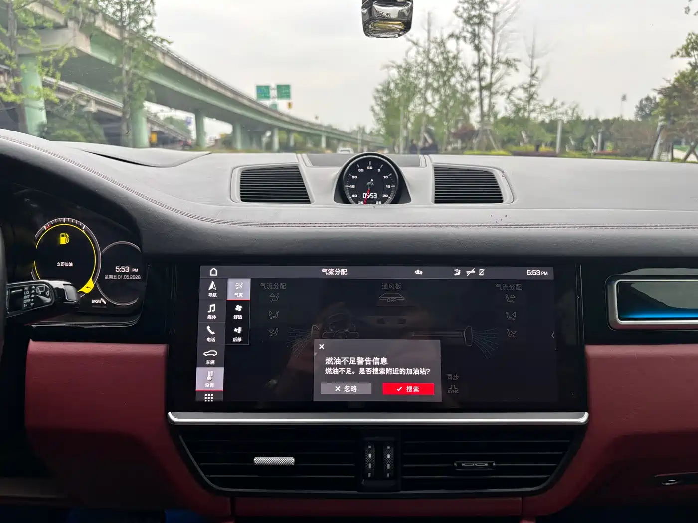Porsche Cayenne 2019 Cayenne 3.0T фото 10