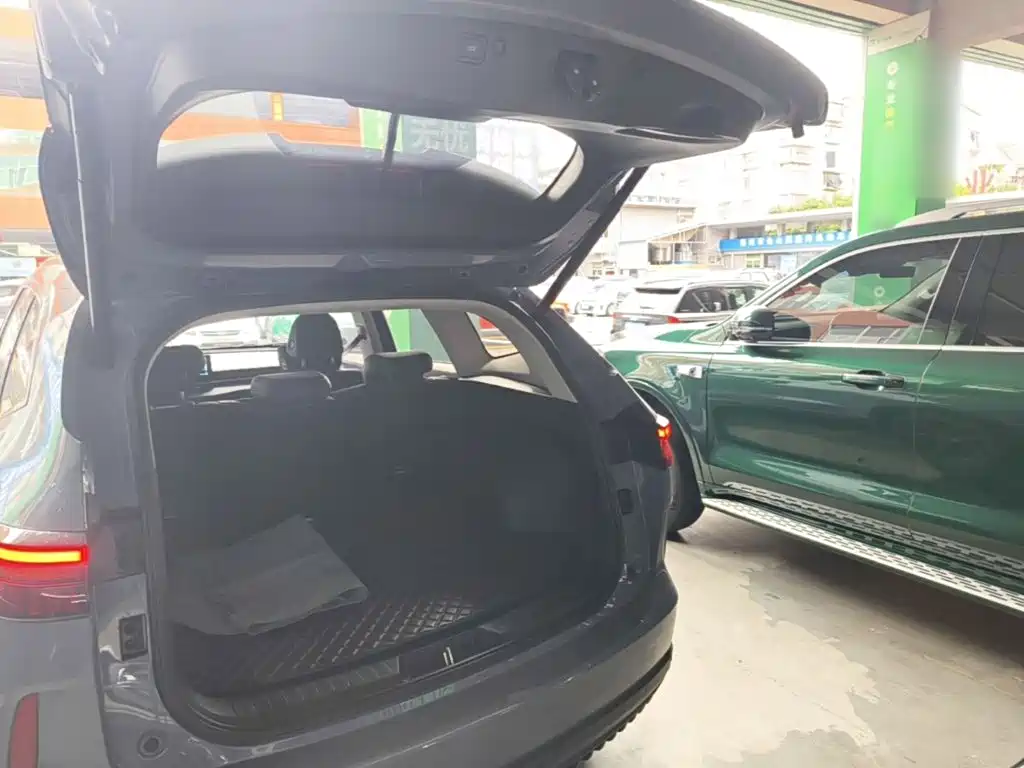 Фото 19 - Haval H6