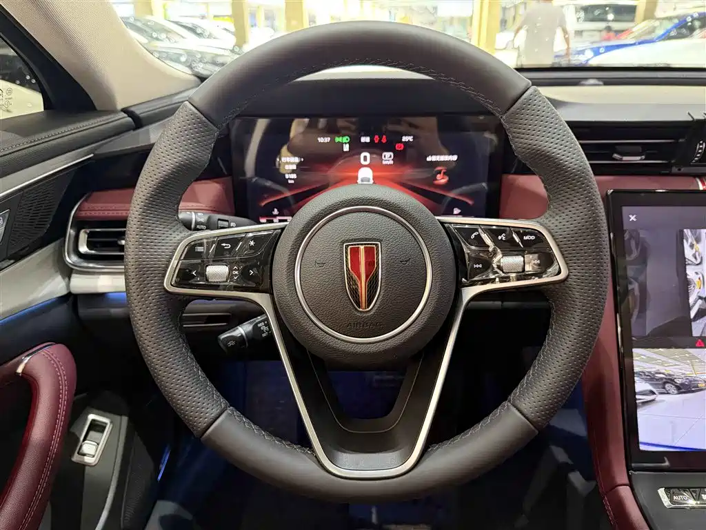 Hongqi H5 2025 2.0T Automatic Flag Celebration 500,000 Units Anniversary Edition фото 10