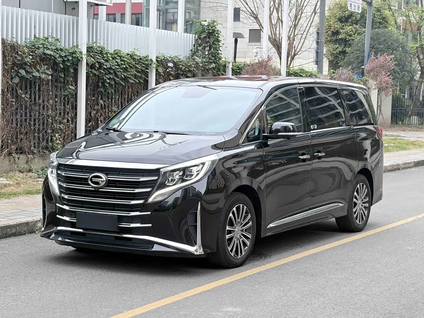 GAC TRUMPCHI M8