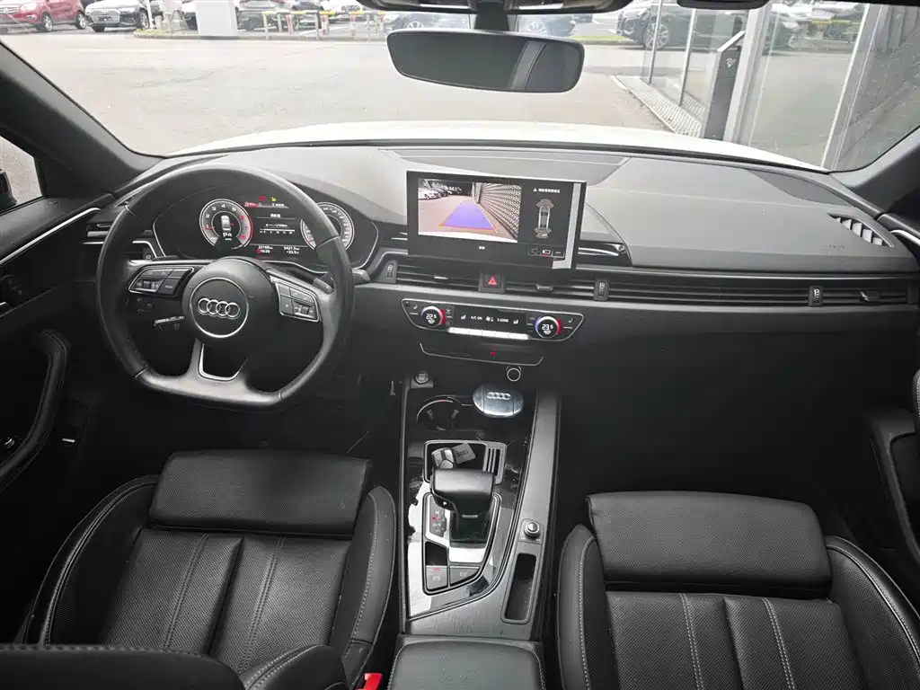 Audi A4L 2023 40 TFSI Luxury Sport фото 7