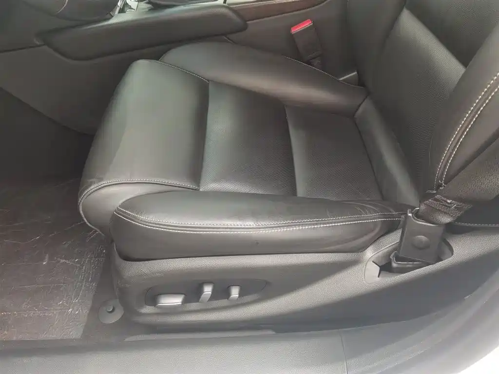 Cadillac XTS 2018 28T Elite фото 20