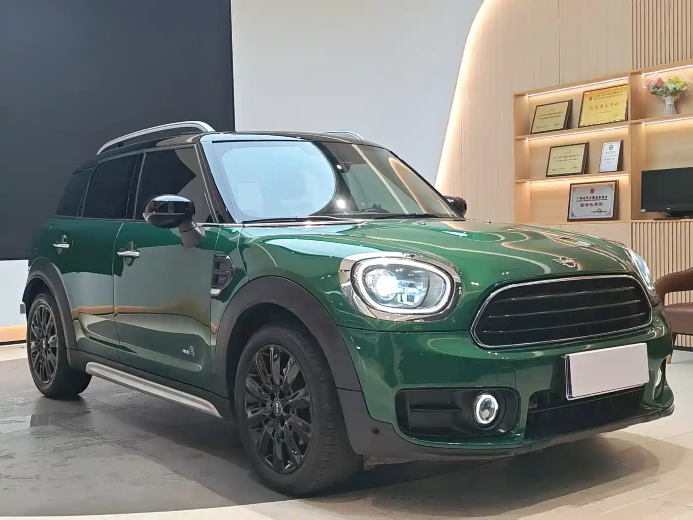Фото 3 - MINI COUNTRYMAN