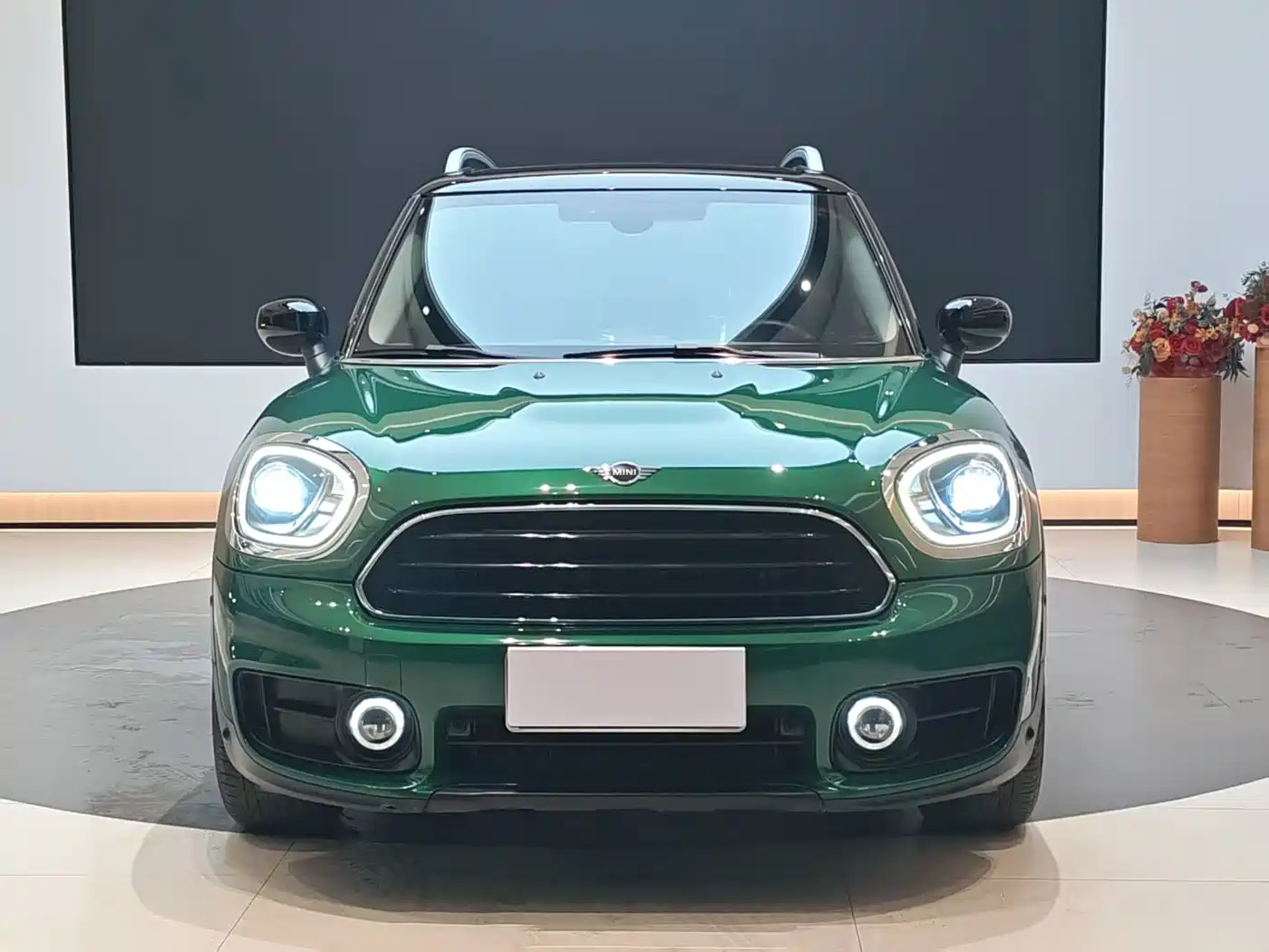 Фото 2 - MINI COUNTRYMAN