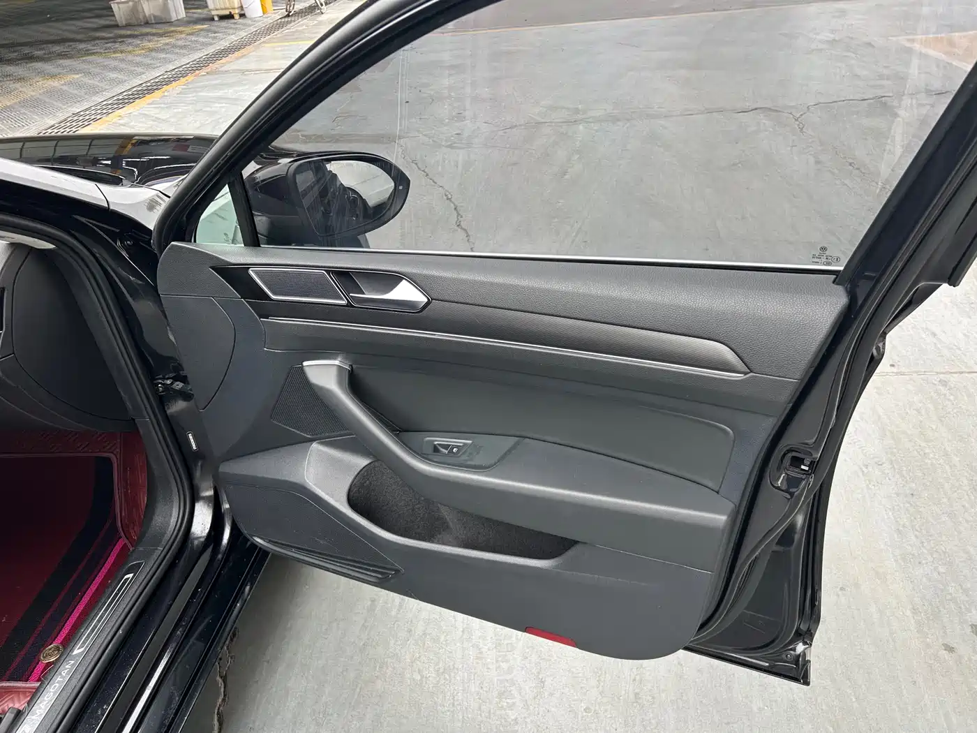 Volkswagen Magotan 2021 330TSI DSG 30th Anniversary Edition фото 13