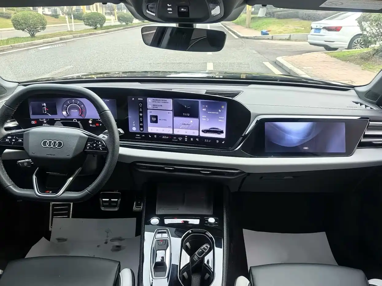 AUDI A5L