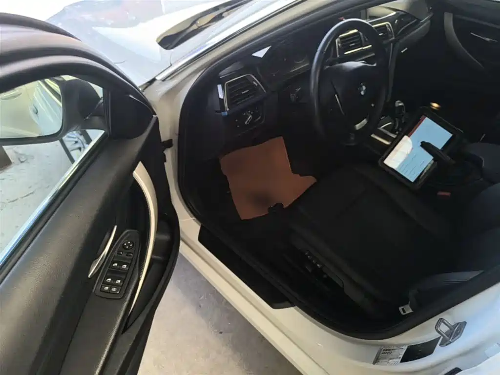 BMW 3 Series 2015 320Li Super Joy Fashion фото 16