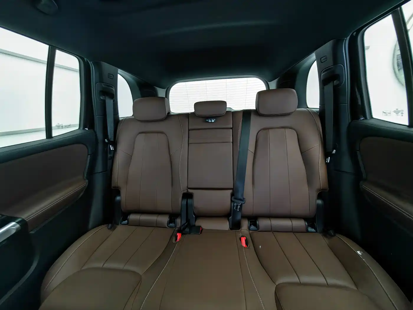 Mercedes-Benz GLB 2025 GLB 220 Dynamic фото 17