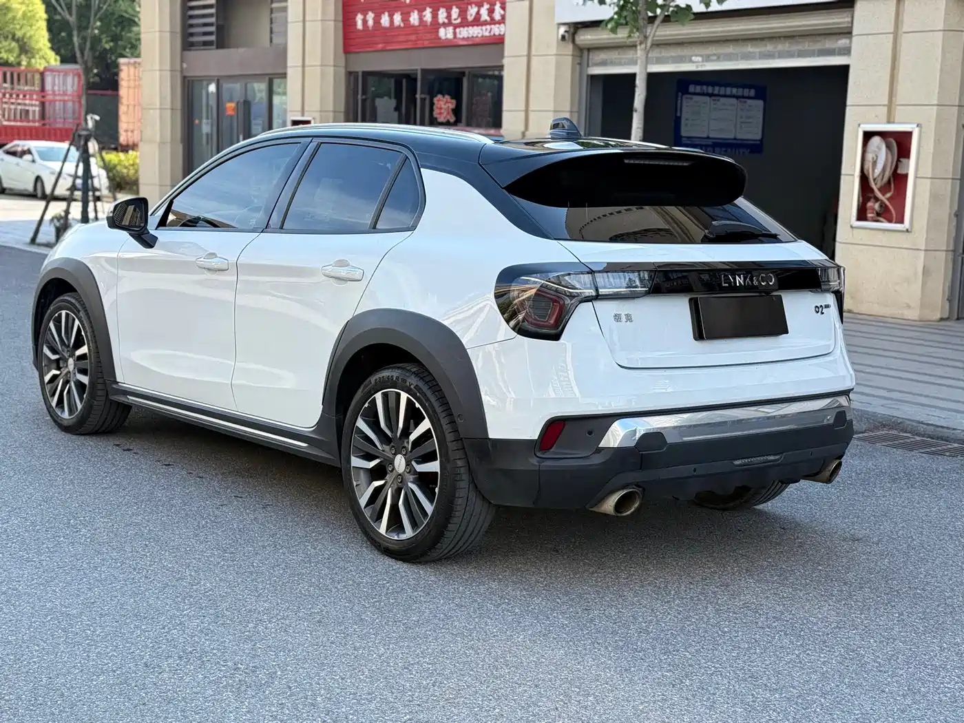 Lynk & Co 02 2018 2.0T DCT AWD Pro Edition China V фото 7