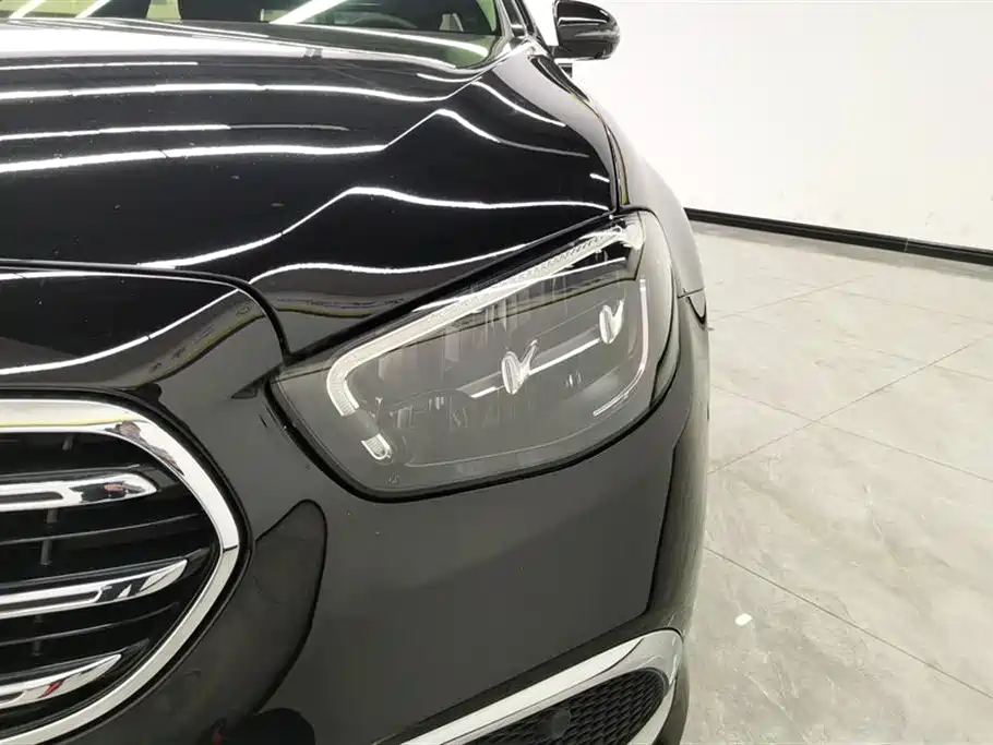 Mercedes-Benz E-Class 2023 E 300 L Luxury фото 5