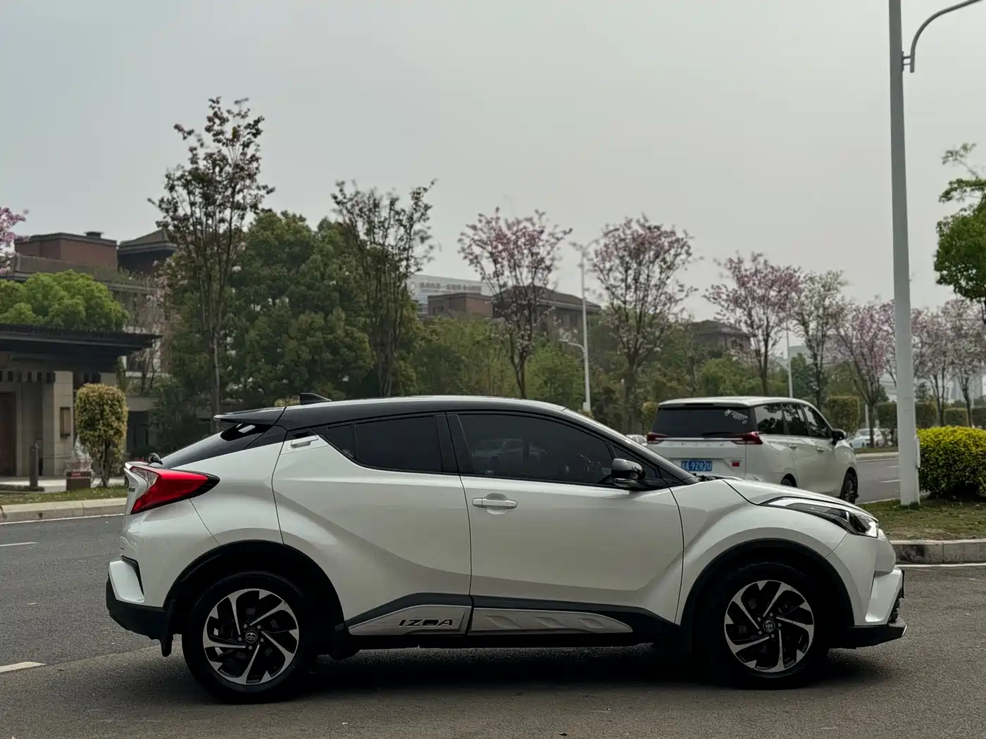 Toyota IZOA 2018 2.0L Yichi Edition China V фото 14
