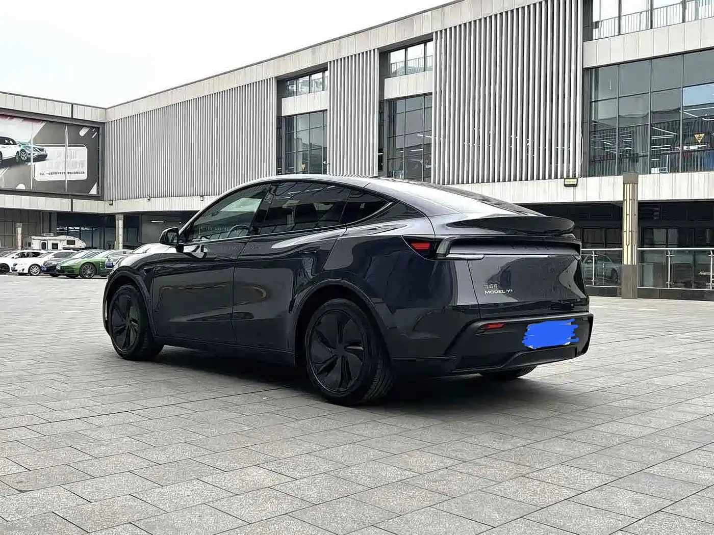 Фото 6 - Tesla Model Y