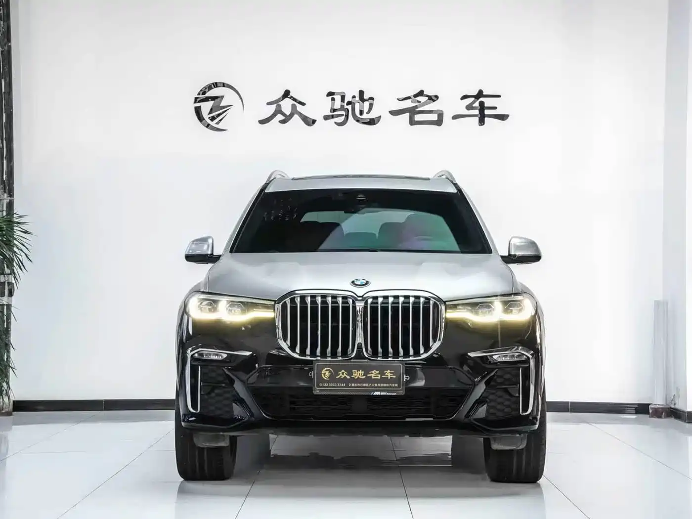 BMW X7 2019 xDrive40i Exclusive M Sport Package фото 2