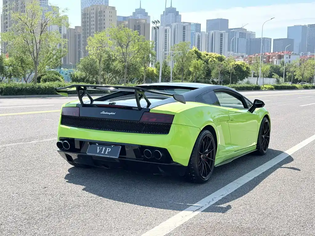 Lamborghini Gallardo 2013 2010 LP 550-2 Standard Edition