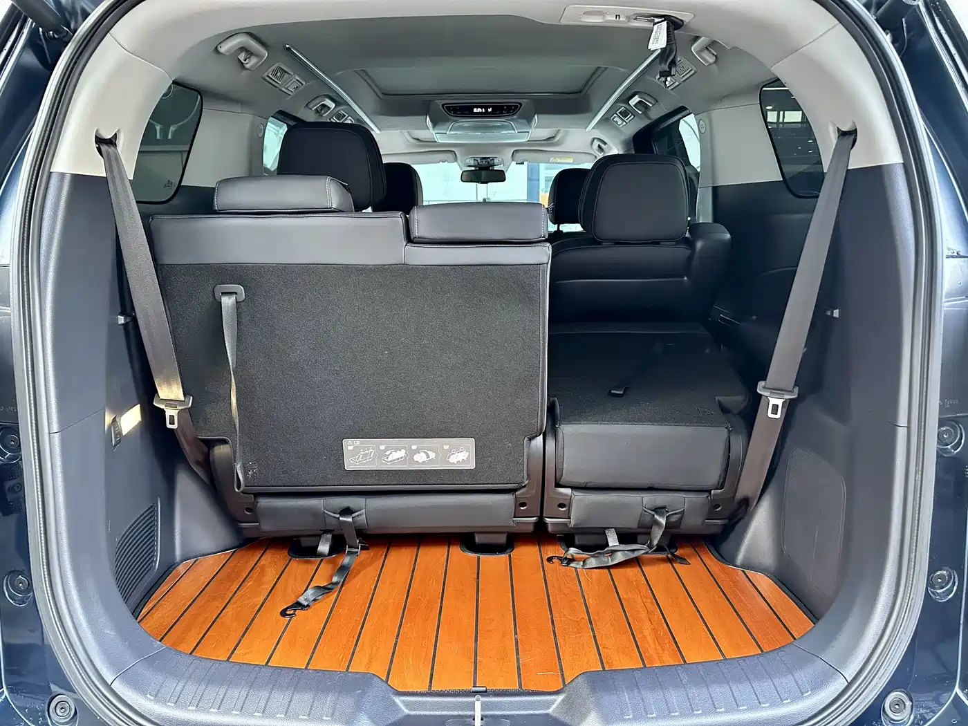GAC Trumpchi Trumpchi M8 2021 Leading Show Series 390T Prestige Edition фото 8