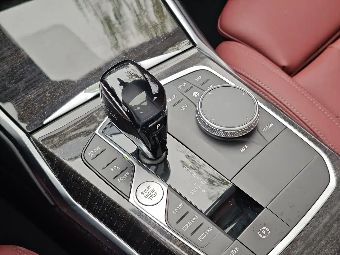 BMW 3 Series 2021 325Li xDrive M Sport Package фото 8