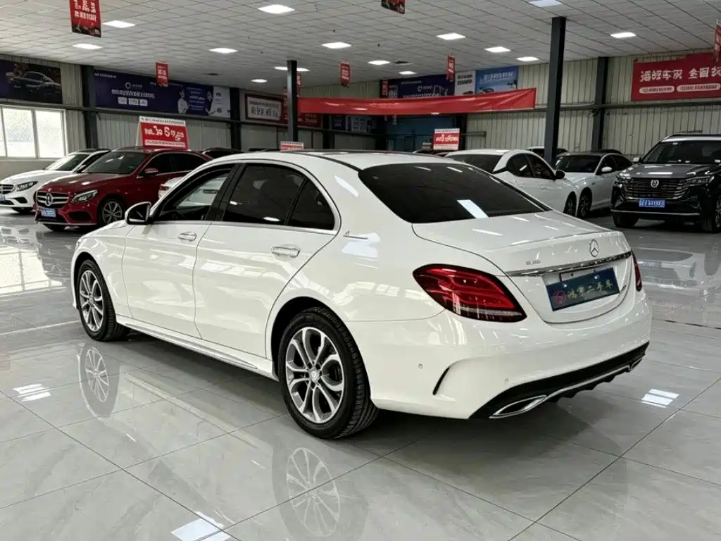 Mercedes-Benz C-Class 2016 2015 Facelift C 180 L Sport