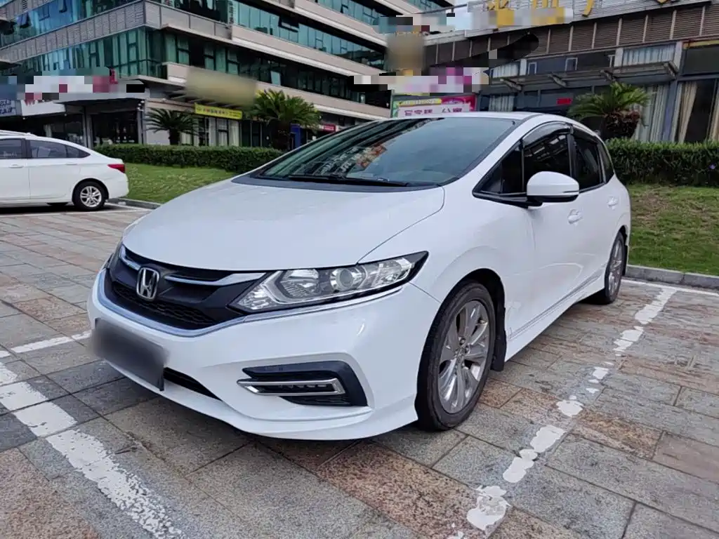 Honda Jade 2018 2017 1.8L Automatic Comfort Edition 5-seater